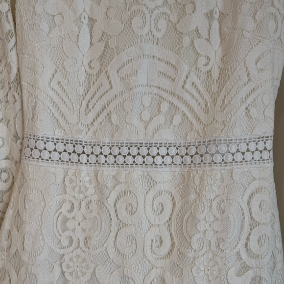 TWO SISTERS THE LABEL Off White Lace Open Back Long Sleeved Dress Sz 8 - Picture 4 of 8
